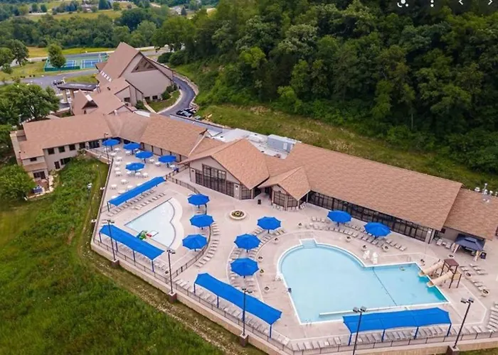 Ferienhaus Gorgeous 3bdrm/3bth, Hot Tub, Fireplace, Kid/pet Friendly